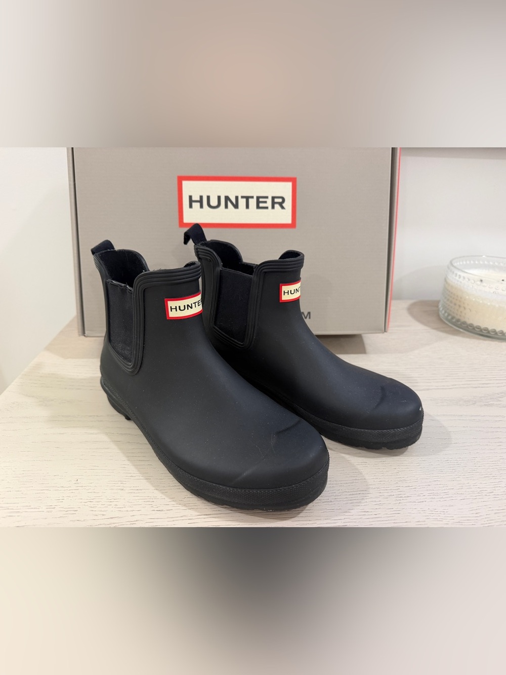 Hunter Women's Black Chelsea Short Rain Boots